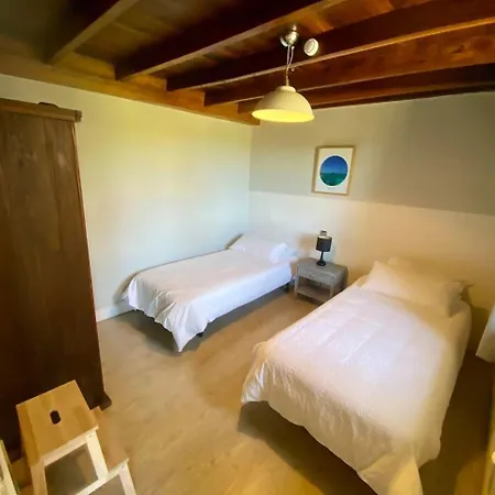 Olas Y Flores Silvestres 1 * Castiello de Lue