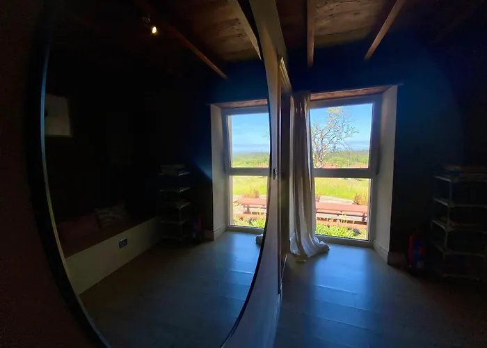 Olas Y Flores Silvestres 1 * Castiello de Lue